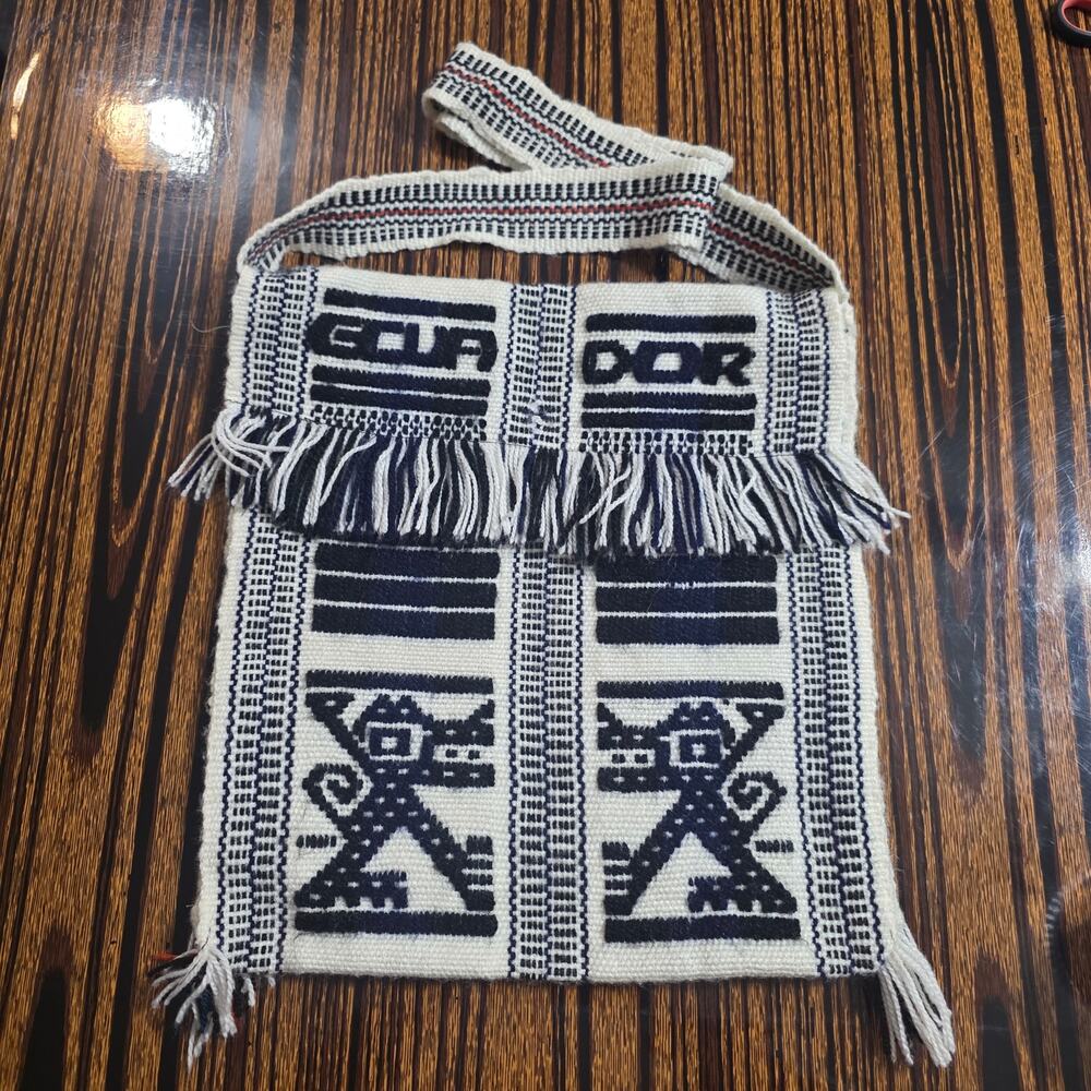 Vintage Hand-woven black-and-white Ecuadorian crossbody bag